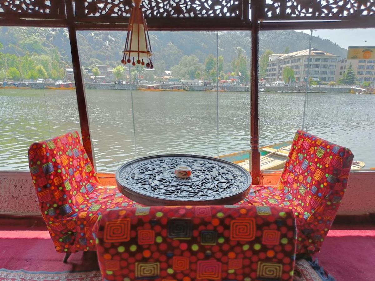 Island Apartment Srinagar  Exterior photo